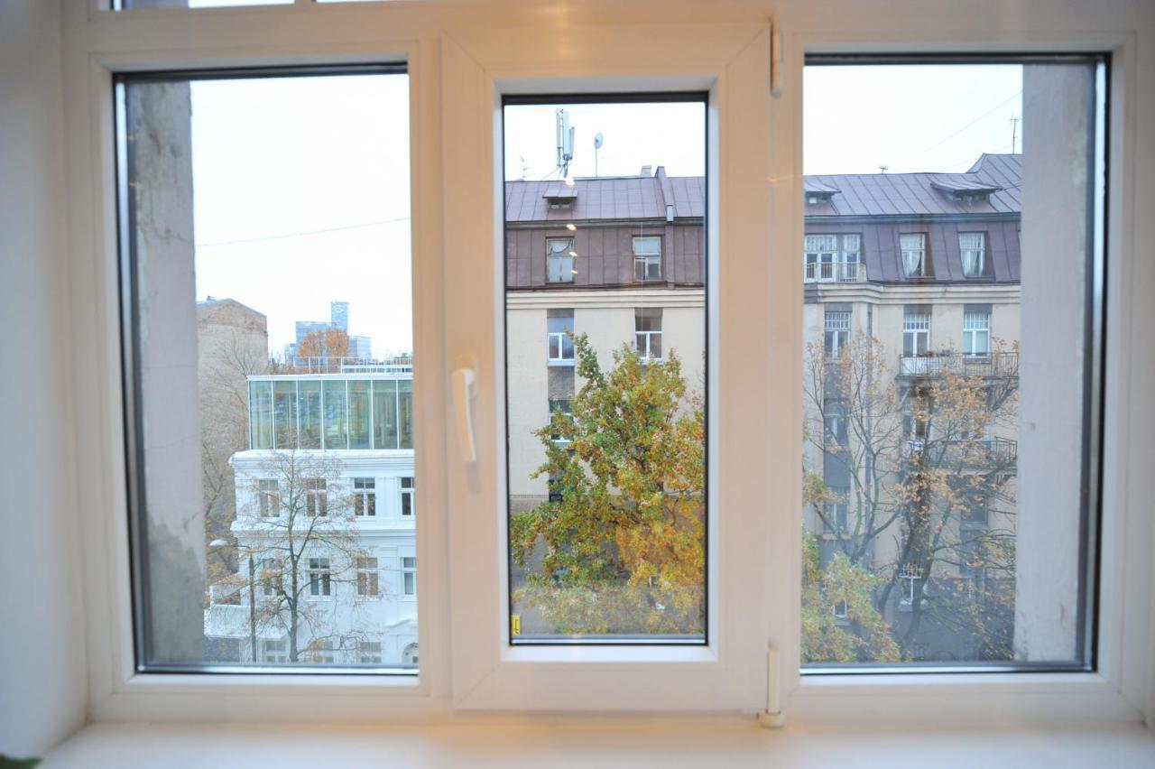 Central Comfort At Hanzas Residence, Stay Near Cafes, Bars, Museums & Esplanade Riga Exterior foto